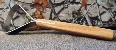 Caribou One Handled Flesher - Small (each) – Top Lot Stretcher Co