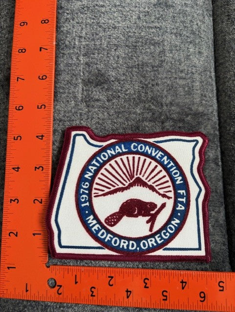 Fur Takers of America 1976 National Convention Medford, Oregon Patch (each)